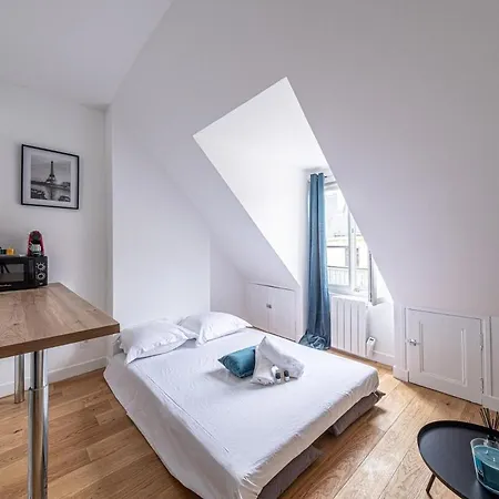 Apartment Studio Arc De Triomphe Champs Elysees *